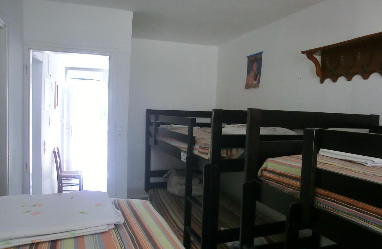 סנטוריני Santorini Camping & Hostel מראה חיצוני תמונה