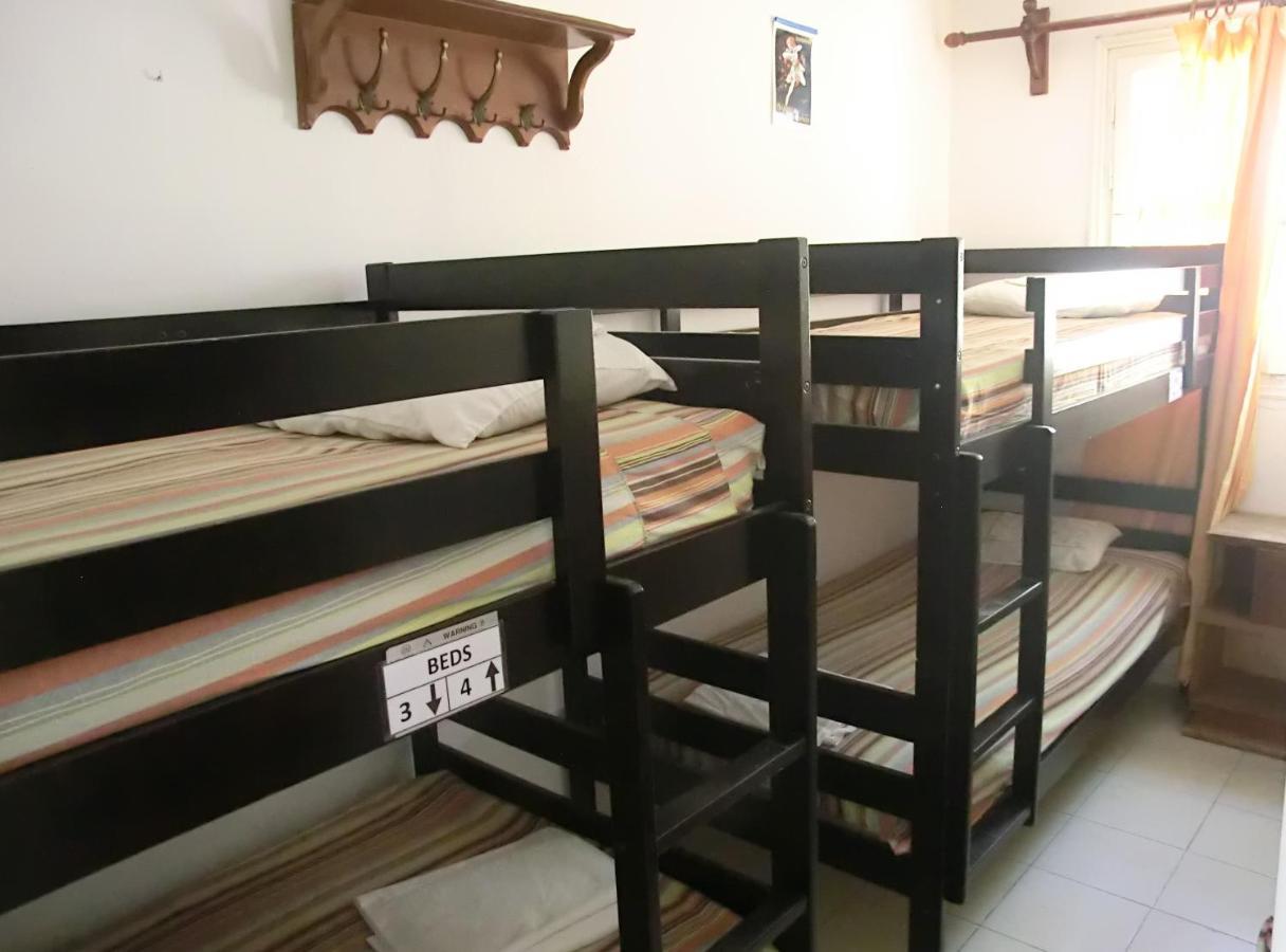 סנטוריני Santorini Camping & Hostel מראה חיצוני תמונה