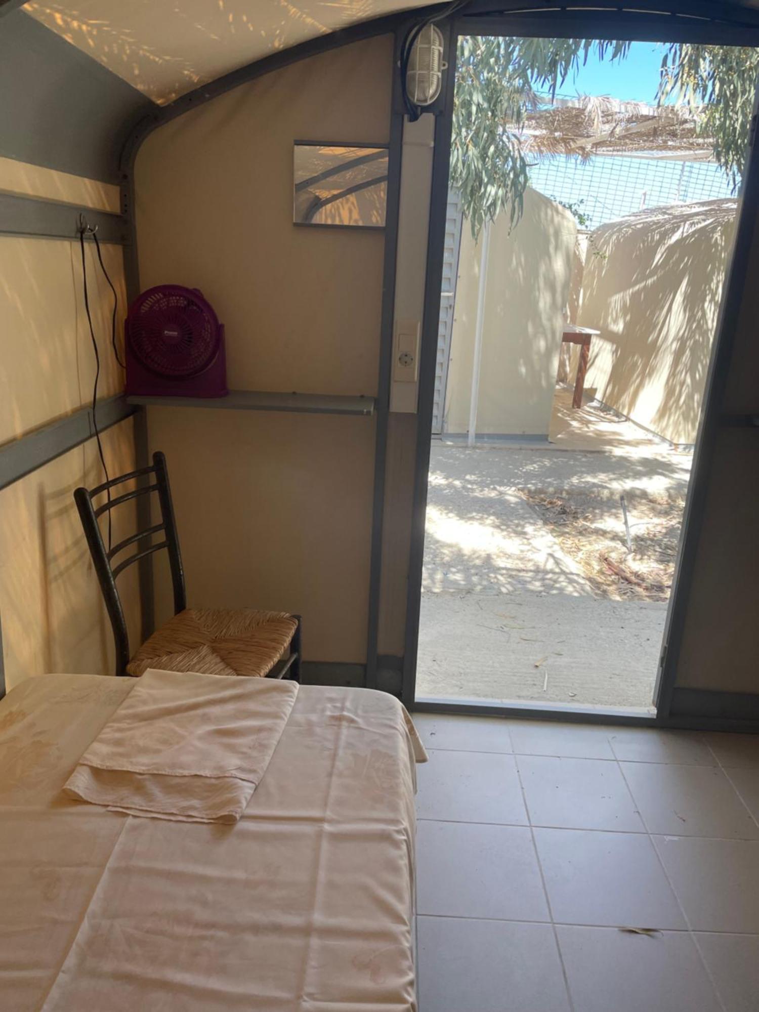 סנטוריני Santorini Camping & Hostel מראה חיצוני תמונה