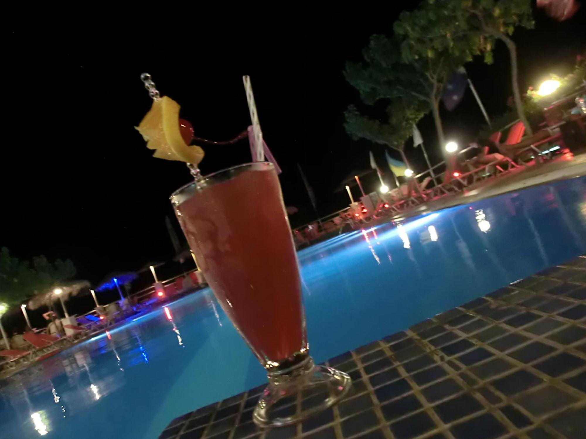סנטוריני Santorini Camping & Hostel מראה חיצוני תמונה